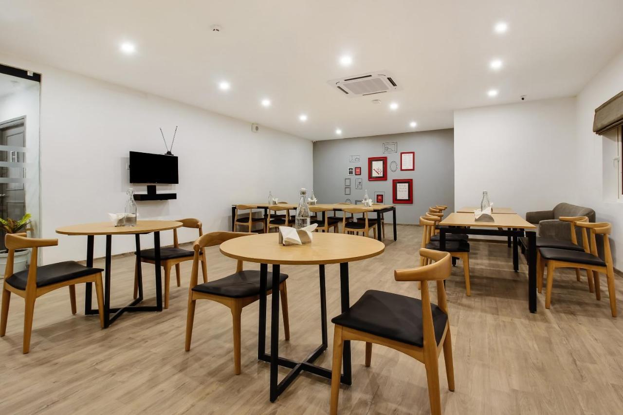 Hotel Oyo Townhouse 600 Gangothri Secundurabad Zewnętrze zdjęcie