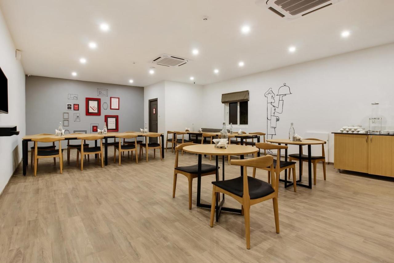 Hotel Oyo Townhouse 600 Gangothri Secundurabad Zewnętrze zdjęcie
